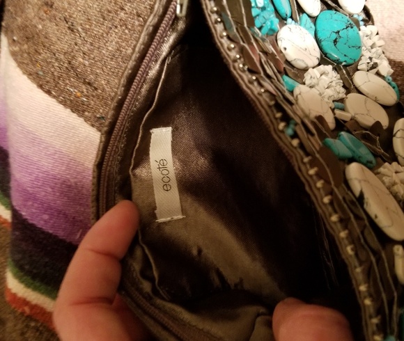 Stone bead woven Ecote wristlet - Picture 2 of 4